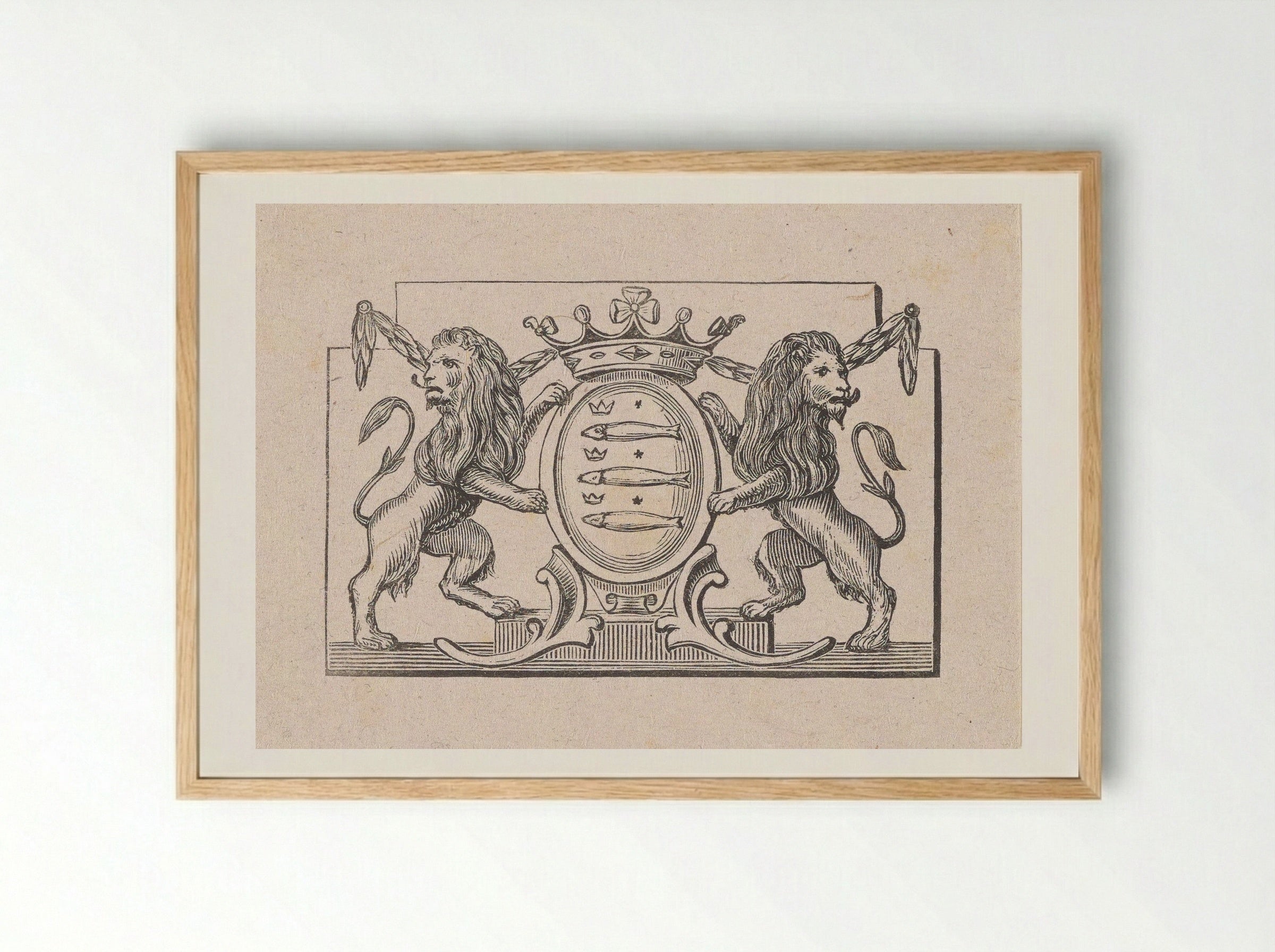 Vignet met een wapen met daarop drie vissen en drie kronen - Isaac Weissenbruch - Framed Print Wood