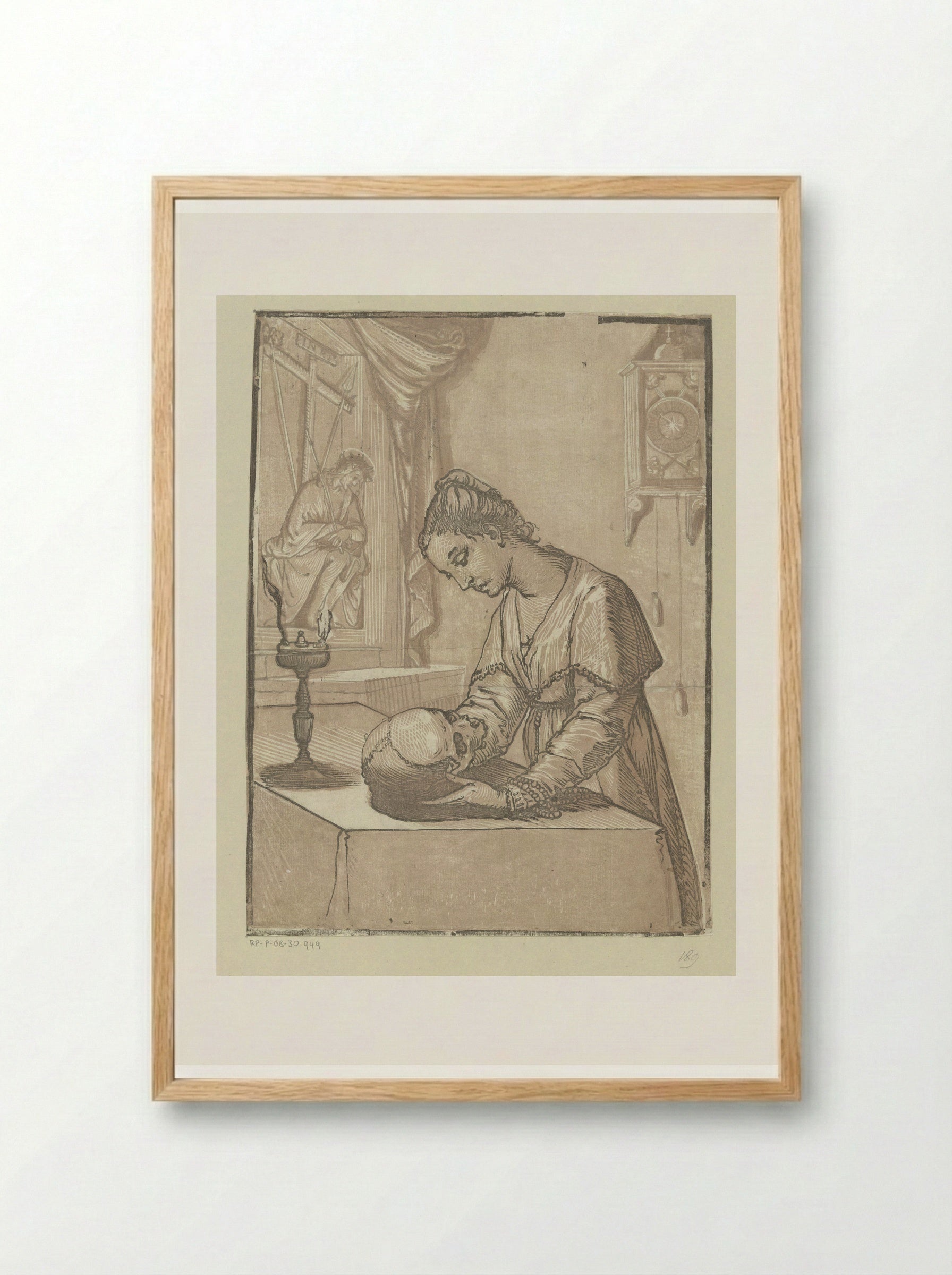 Vrouw met een schedel - Andrea Andreani - Framed Print Wood