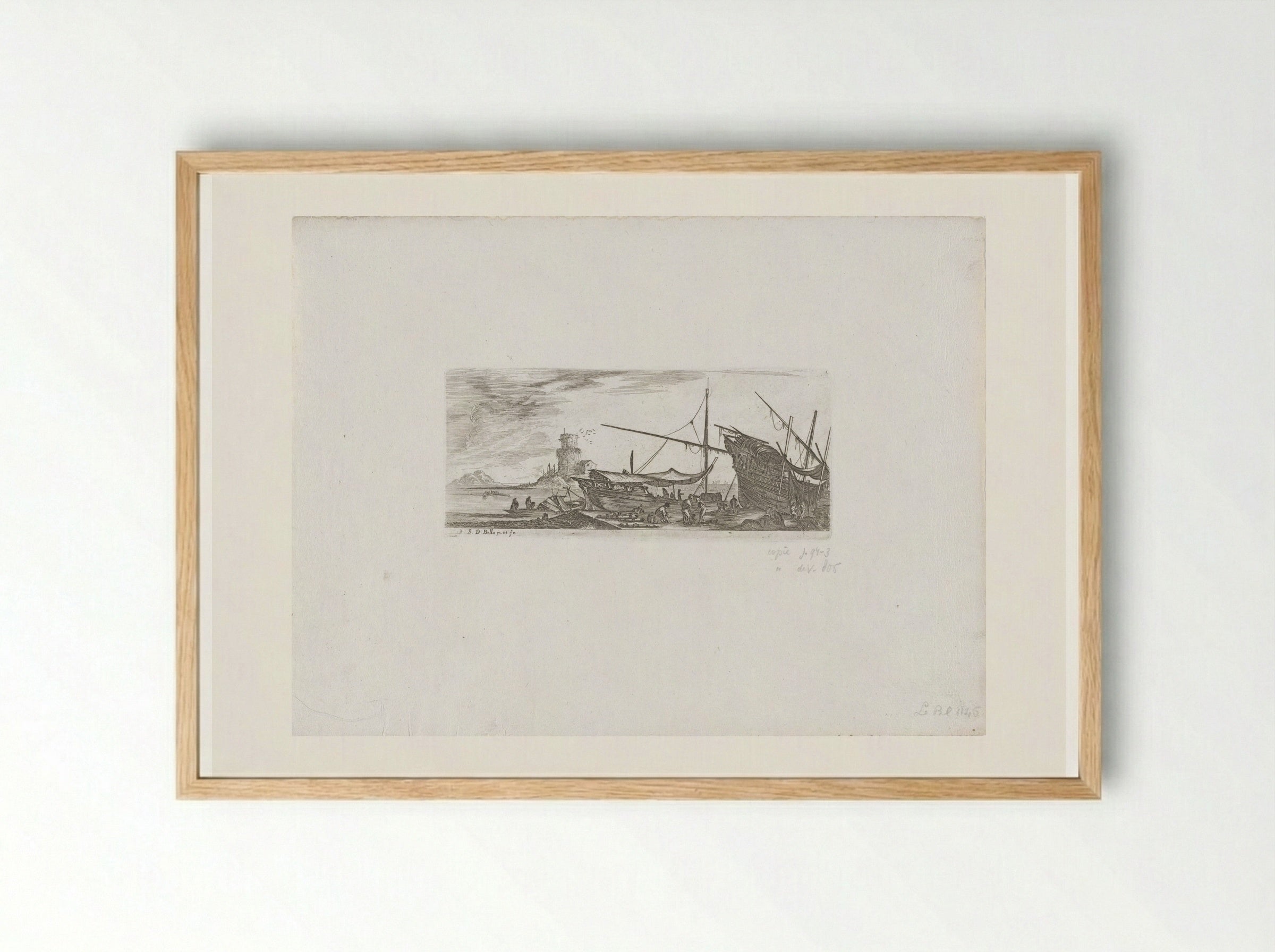 Zeehaven met drie schepen waaraan wordt gewerkt - Stefano della Bella - Framed Print Wood