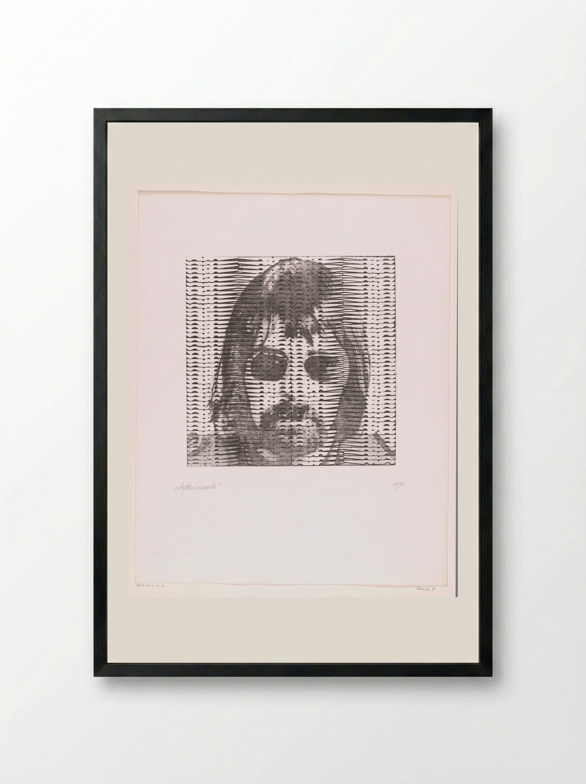 Zelfportret en wasknijpers - Paul Damsté - Framed Print Black