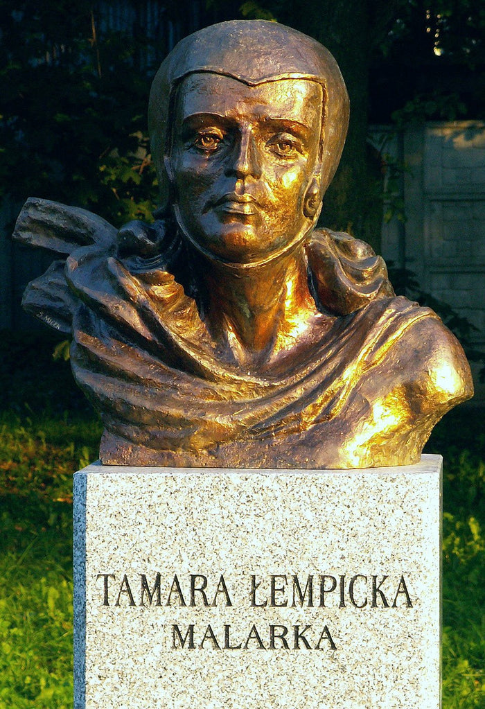Tamara De Lempicka portrait