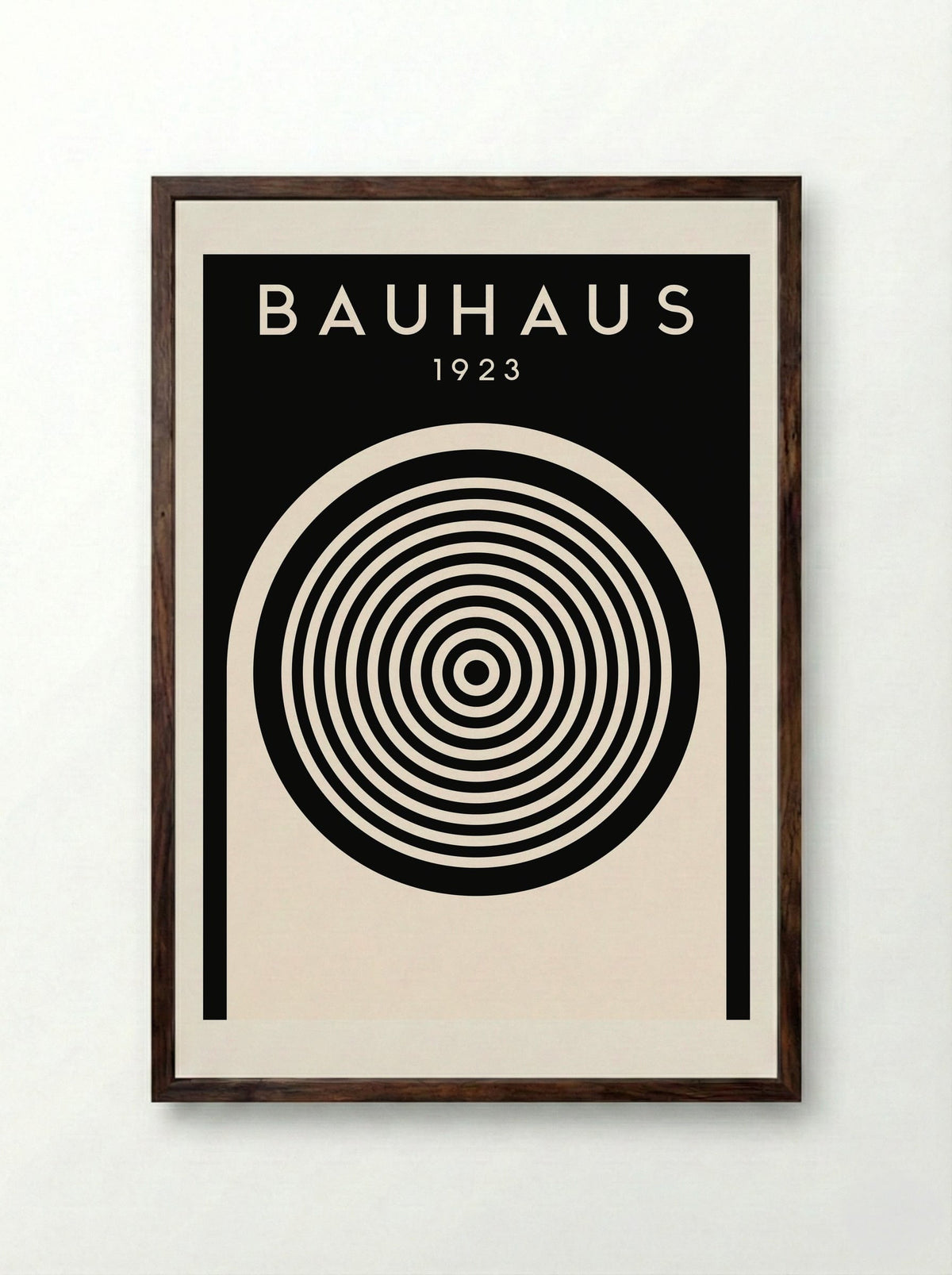 Bauhaus 1923 Concentric Circles – Monochrome - Framed Print Dark Wood