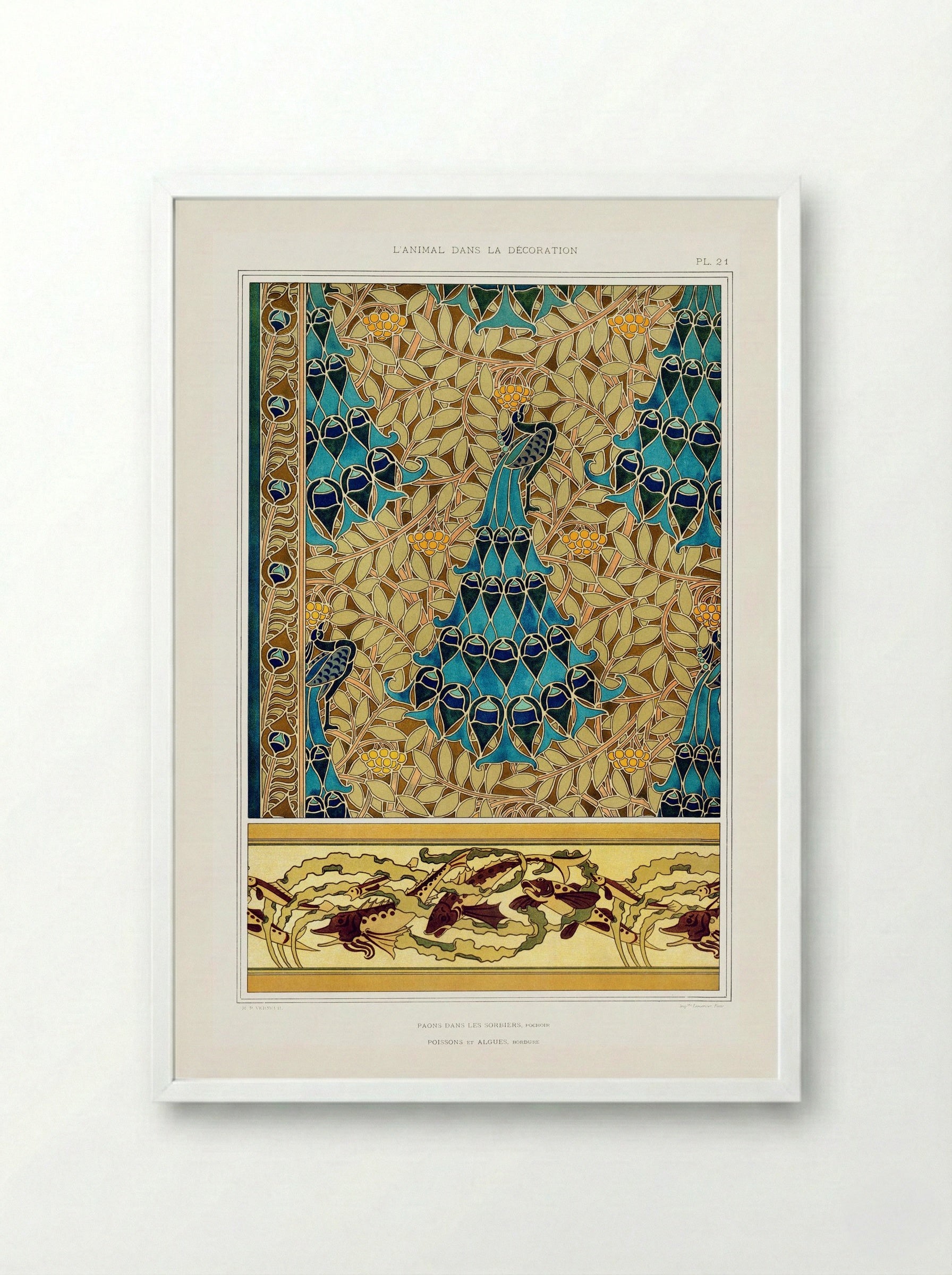 Paons dans les sorbiers, Pochoir; Poissons et algues, Bordure - Maurice Pillard Verneuil - Framed Print White