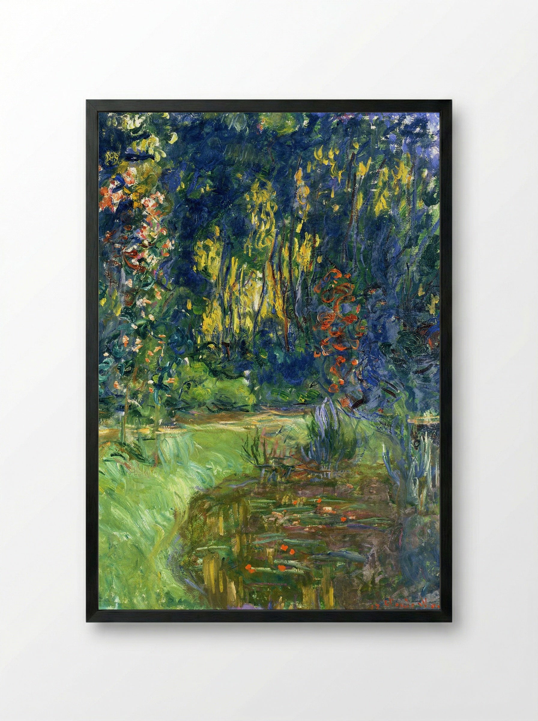 Water Lily Pond at Giverny - Claude Monet - Framed Print Black