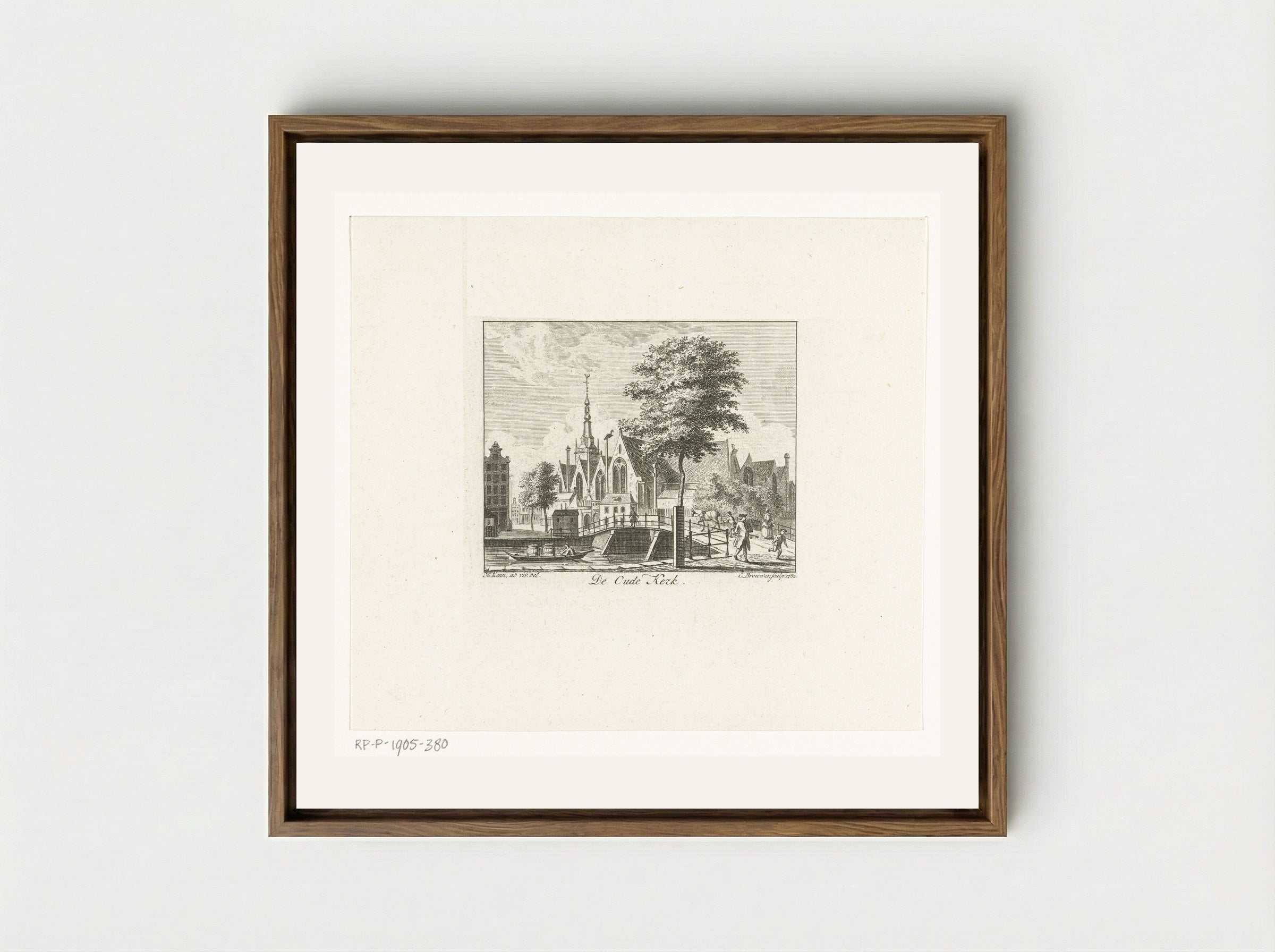 Stadsgezicht met Oude Kerk te Amsterdam - Cornelis Brouwer - Framed Canvas Wood