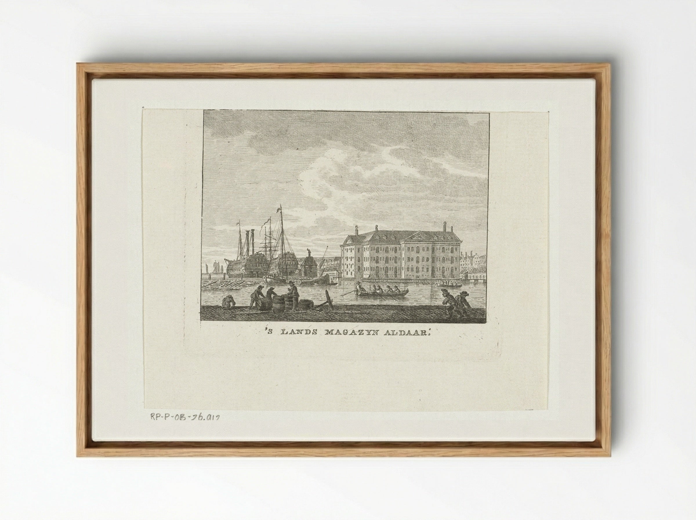 Stadsgezicht met zeemagazijn en haven met schepen te Amsterdam - Cornelis Brouwer - Framed Canvas Wood