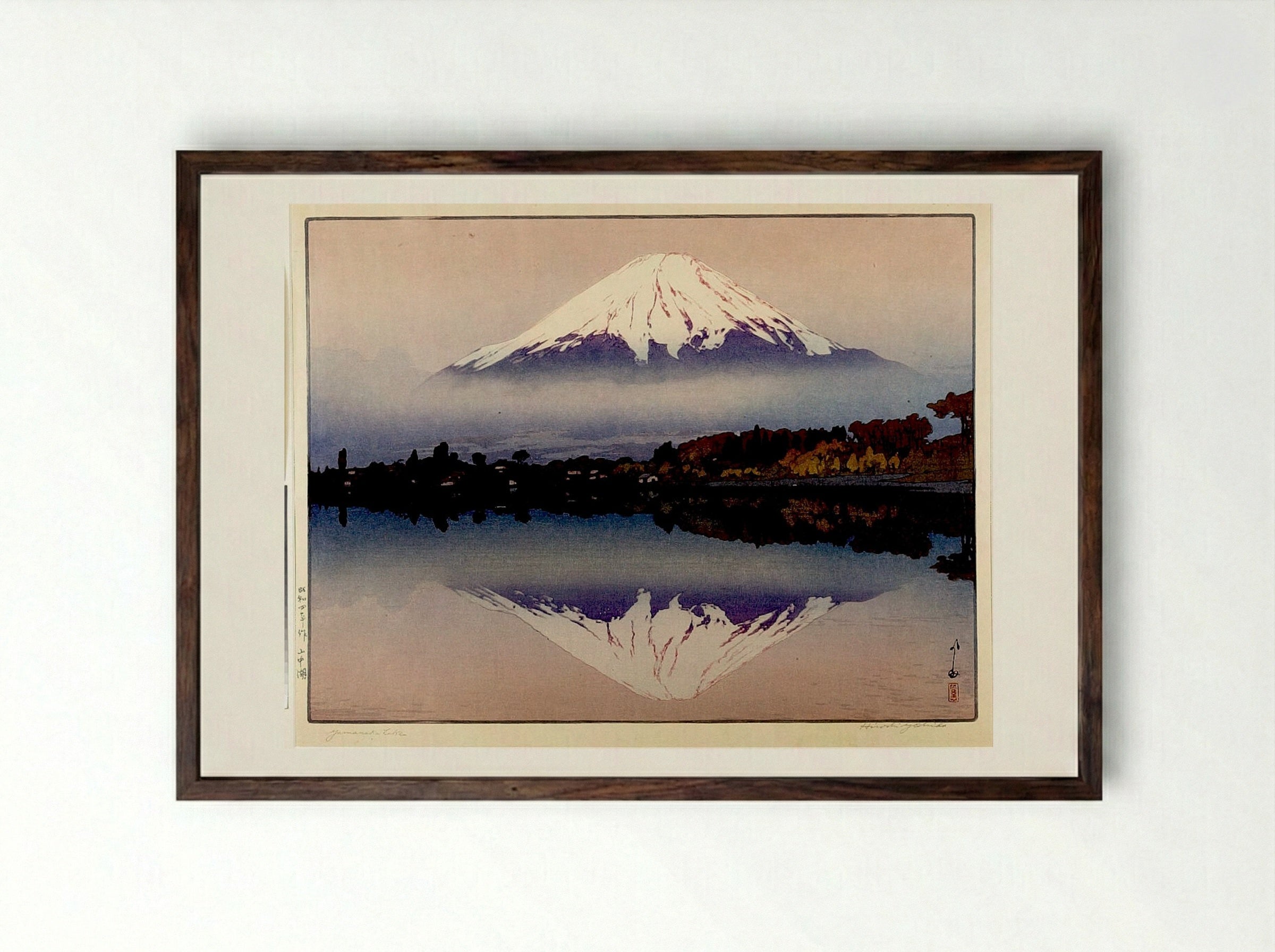 Yamanaka Lake (Yamanaka-ko) - Yoshida Hiroshi - Framed Print Dark Wood